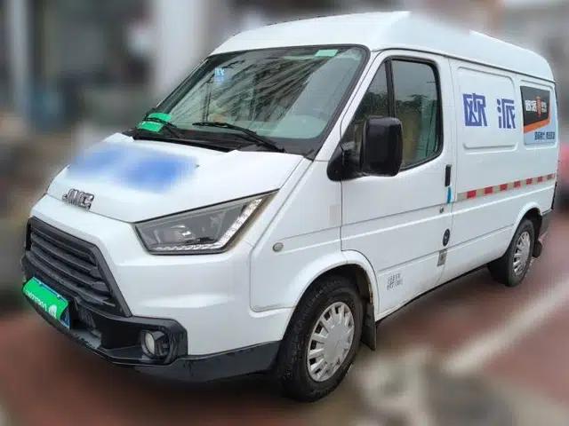 JMC Transit 2019 2.8T Commercial Version Short Wheelbase Mid-Roof 3-Seater China VI Standard JX493