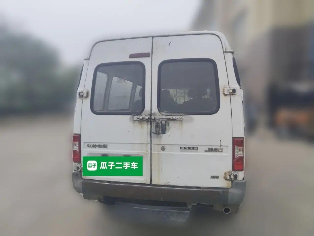 JMC Transit 2017 2.8T Commercial Version Short Wheelbase Mid-Roof 6/7/8-Seater JX493 — миниатюра 5