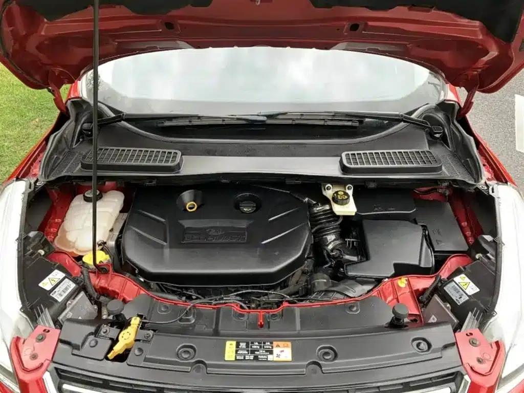 Ford Kuga 2013 2.0L GTDi AWD Premium — миниатюра 12