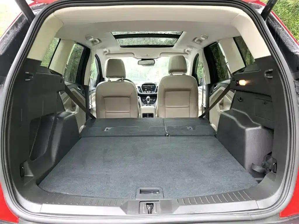 Ford Kuga 2013 2.0L GTDi AWD Premium — миниатюра 16