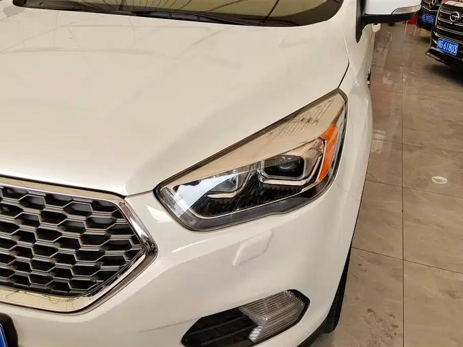 Ford Kuga 2019 EcoBoost 180 2WD Luxury Edition (China VI Emission Standard) — миниатюра 5