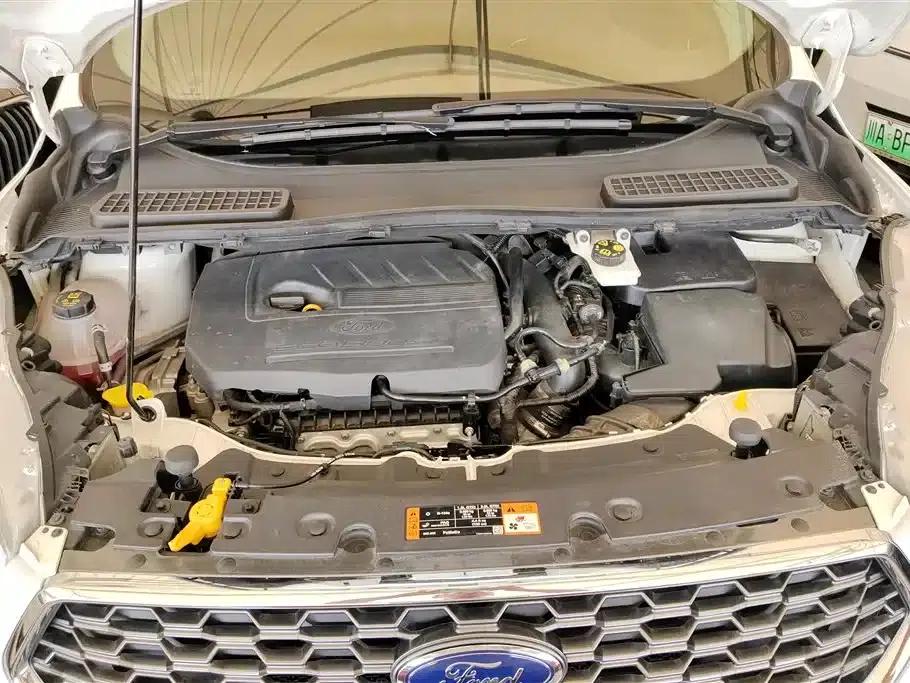 Ford Kuga 2019 EcoBoost 180 2WD Luxury Edition (China VI Emission Standard) — миниатюра 10