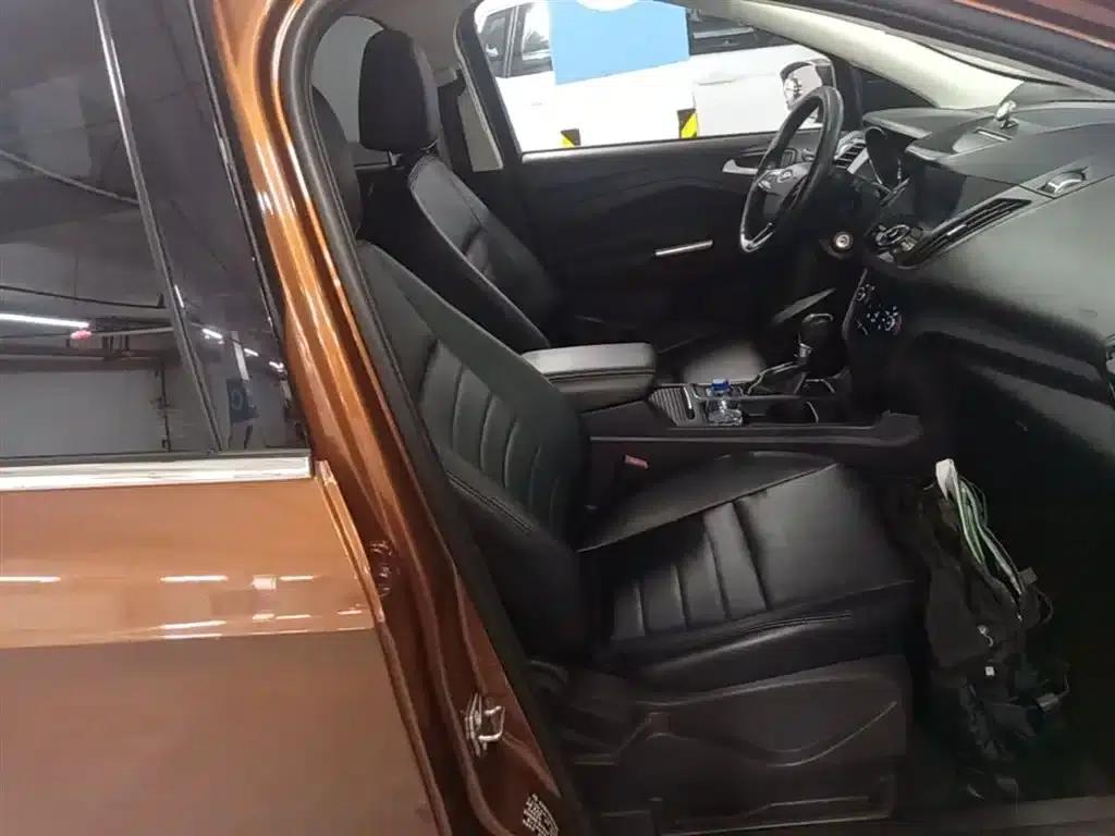 2017 Ford Kuga EcoBoost 180 2WD Elite Edition — миниатюра 25