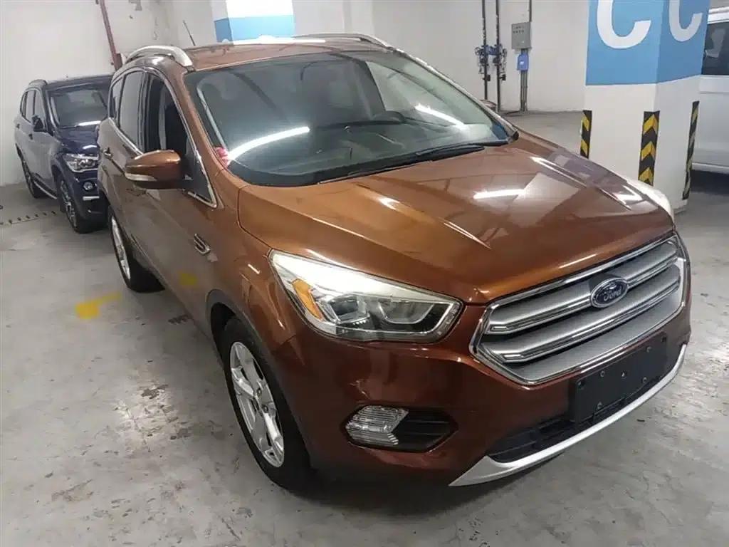 2017 Ford Kuga EcoBoost 180 2WD Elite Edition — миниатюра 4