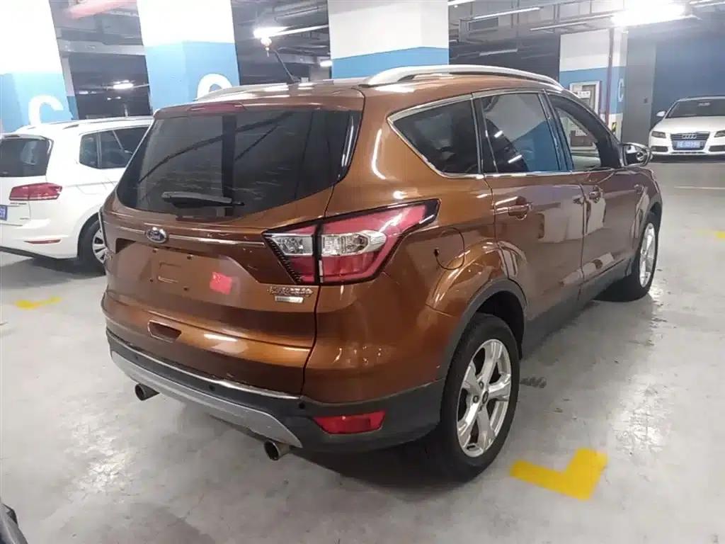 2017 Ford Kuga EcoBoost 180 2WD Elite Edition — миниатюра 7