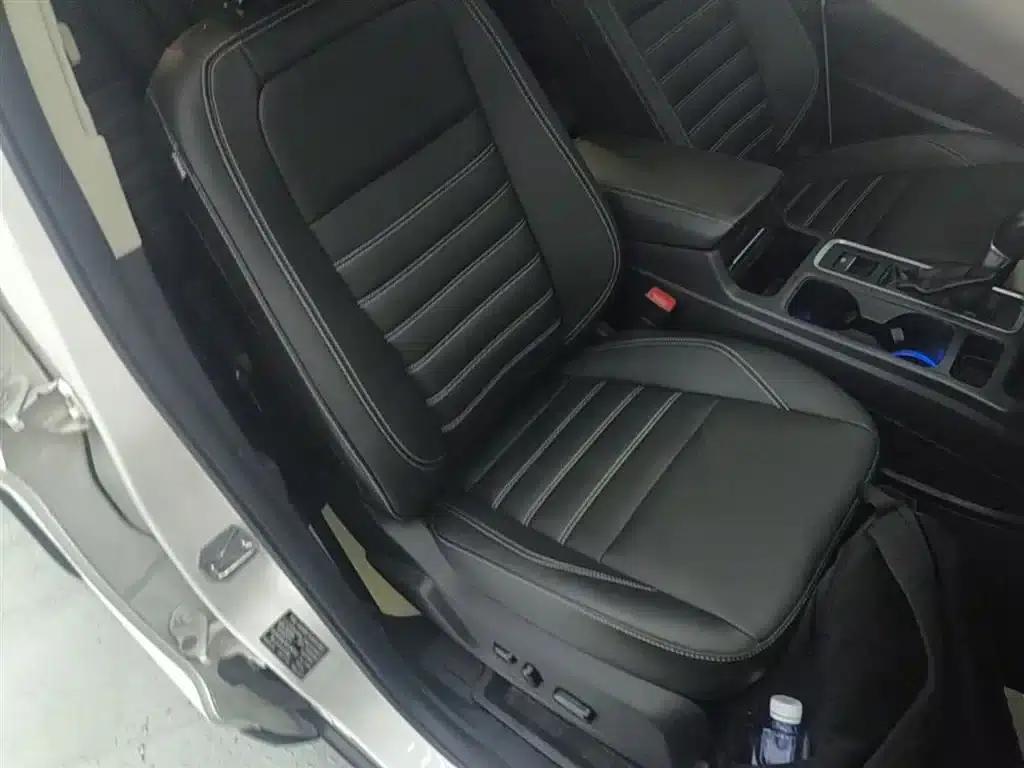 2017 Ford Kuga EcoBoost 180 2WD Luxury Edition — миниатюра 25