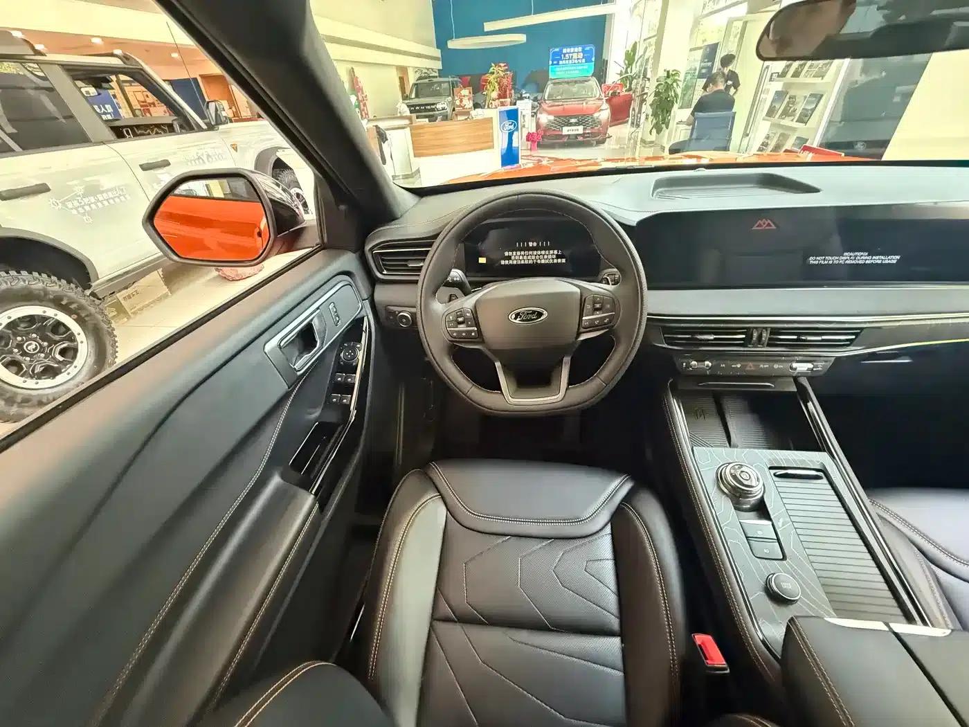 Explorer 2025 2.3T EcoBoost Kunlun Crossing Edition 5-seater — миниатюра 7