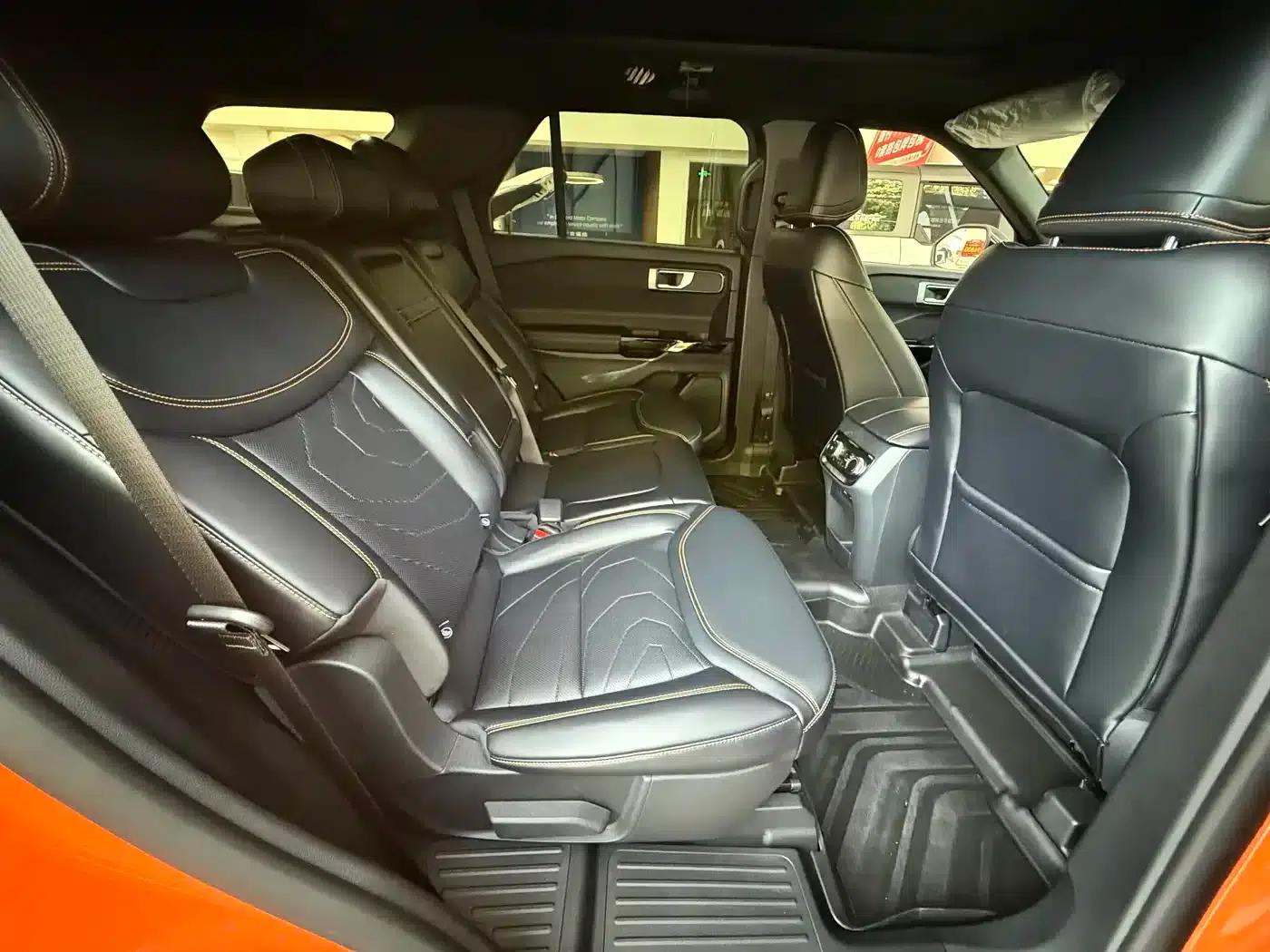 Explorer 2025 2.3T EcoBoost Kunlun Crossing Edition 5-seater — миниатюра 10
