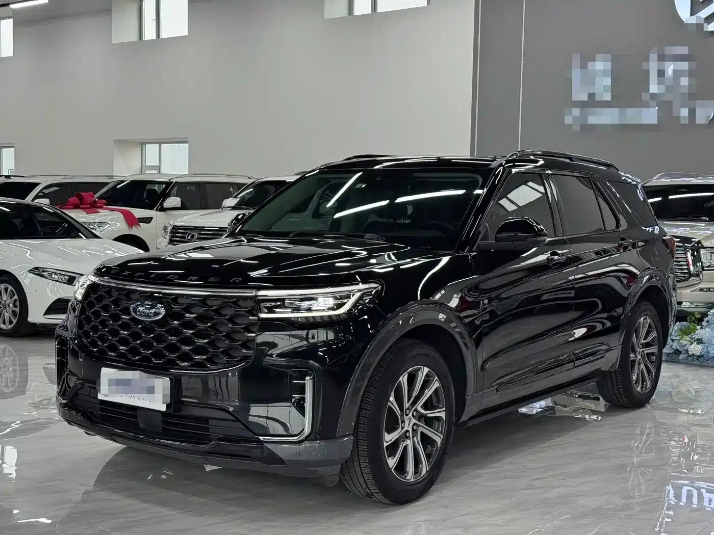 Explorer 2023 EcoBoost 285 4WD Fashion Plus Edition 7-Seater — миниатюра 1