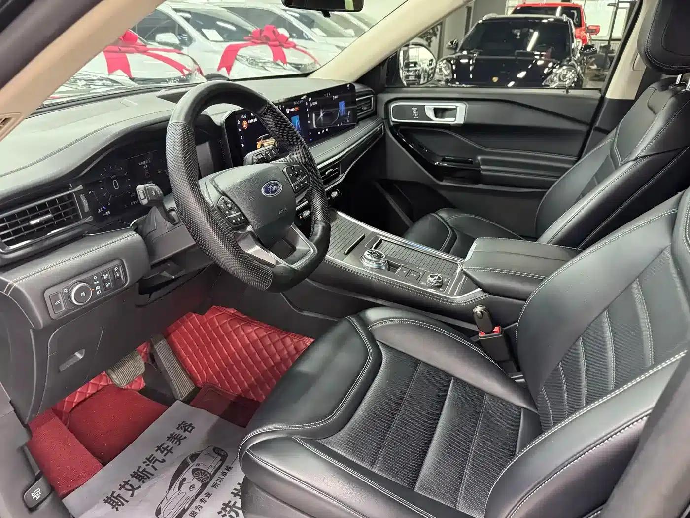 Explorer 2023 EcoBoost 285 4WD Fashion Plus Edition 7-Seater — миниатюра 8