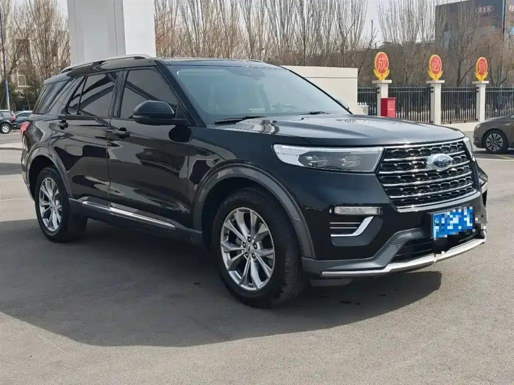 2020 Ford Explorer EcoBoost 285 4WD Fashion Edition 7-seater — миниатюра 3