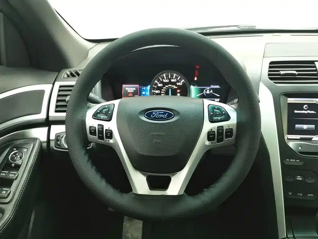 Explorer (Imported) 2015 2.0T US Spec — миниатюра 12