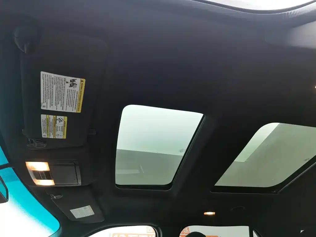Explorer (Imported) 2015 2.0T US Spec — миниатюра 19