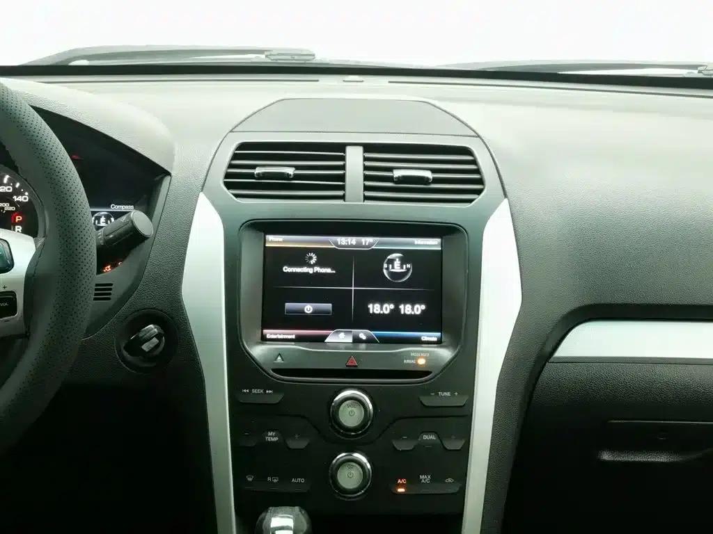 Explorer (Imported) 2015 2.0T US Spec — миниатюра 20