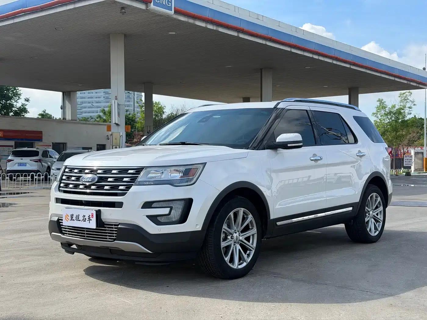 2017 Explorer 2.3T Elite Edition (Imported) — миниатюра 1