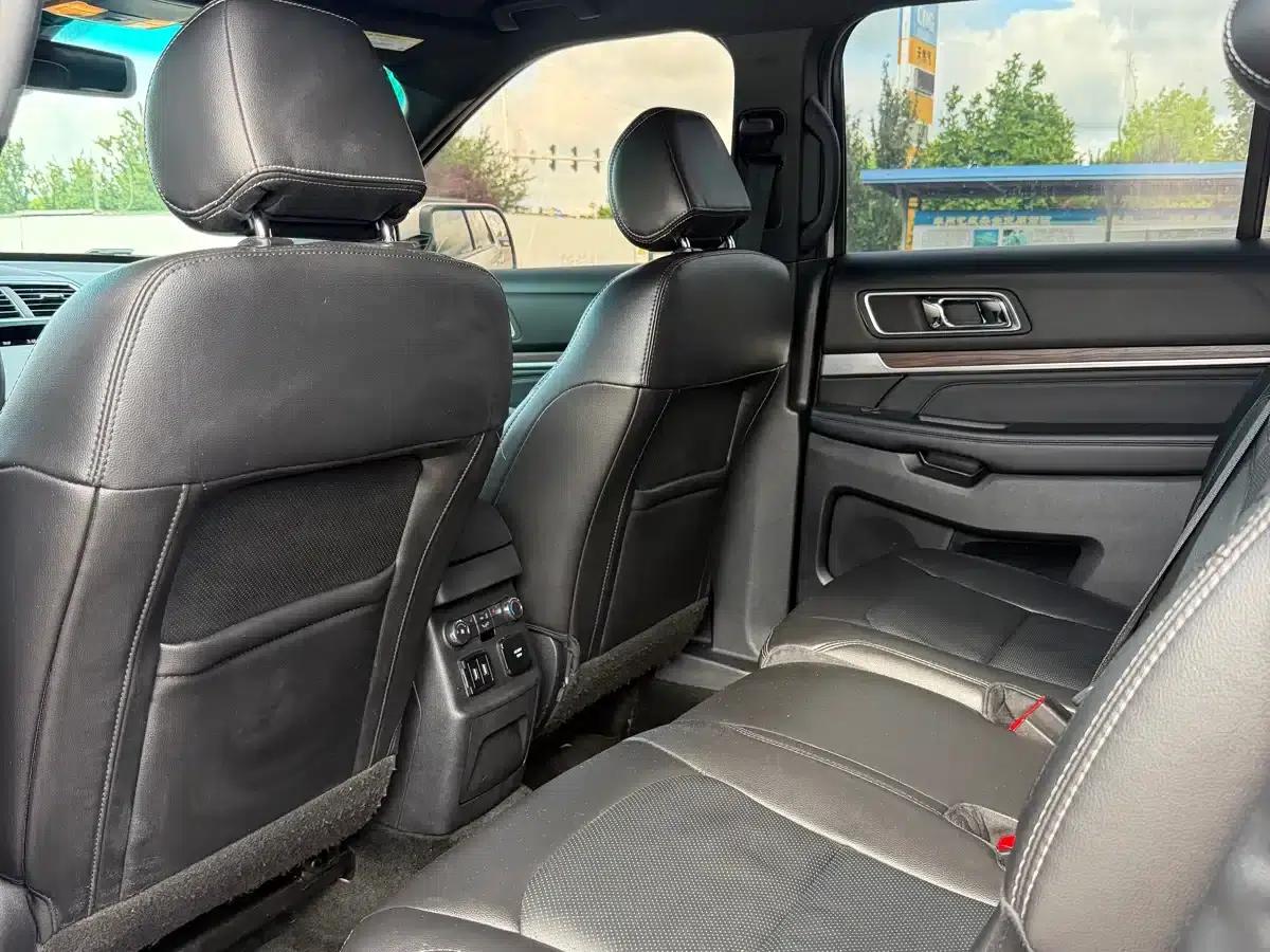 2017 Explorer 2.3T Elite Edition (Imported) — миниатюра 11