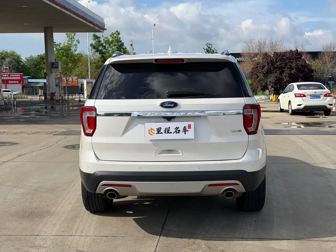 2017 Explorer 2.3T Elite Edition (Imported) — миниатюра 7