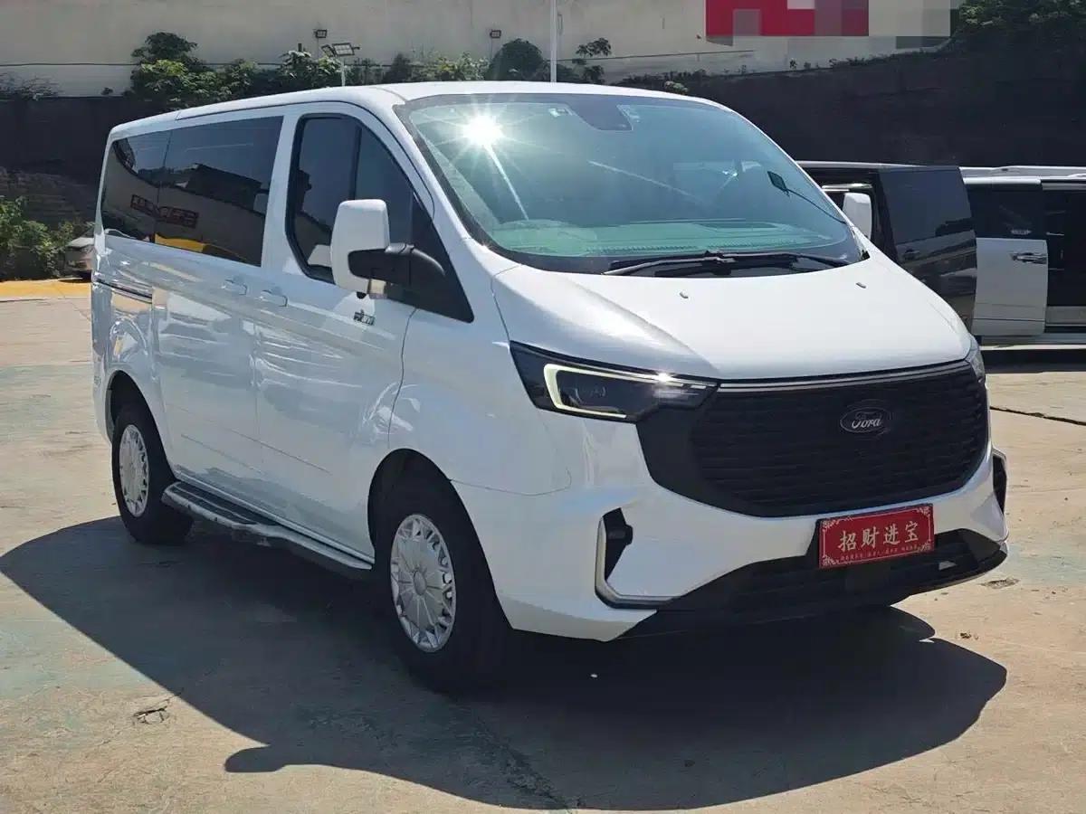 Ford Transit 2023 2.0T Diesel Automatic Commercial/Vehicle Short Wheelbase Low Roof 7/8/9 Seats — миниатюра 3
