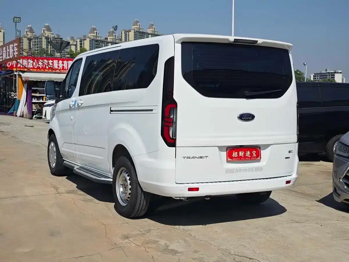 Ford Transit 2023 2.0T Diesel Automatic Commercial/Vehicle Short Wheelbase Low Roof 7/8/9 Seats — миниатюра 9