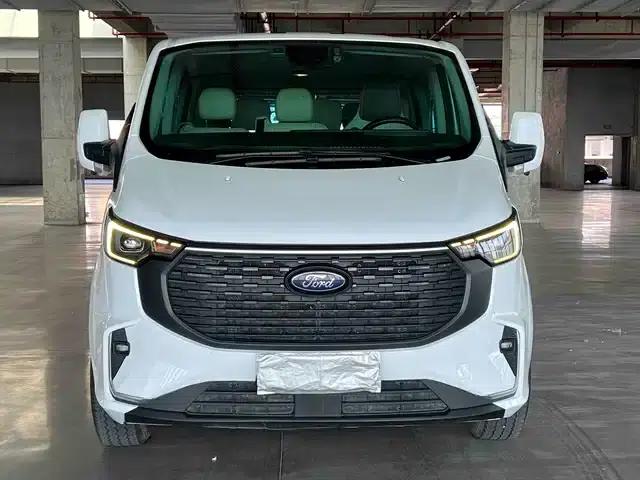Ford Transit 2023 2.0T Diesel Automatic Commercial/Vehicle Short Wheelbase Low Roof 7/8/9 Seats