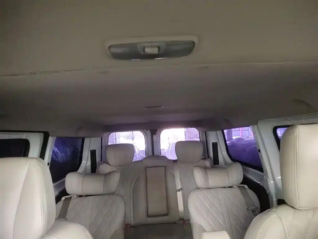 Ford Transit 2019 2.0T Gasoline Automatic Multi-functional Commercial Vehicle, Short Wheelbase, Low Roof, 6 Seats, China VI Emission Standard — миниатюра 18