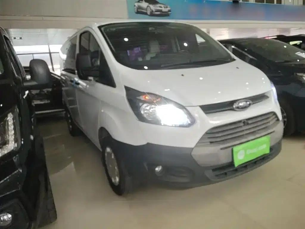 Ford Transit 2019 2.0T Gasoline Automatic Multi-functional Commercial Vehicle, Short Wheelbase, Low Roof, 6 Seats, China VI Emission Standard — миниатюра 4