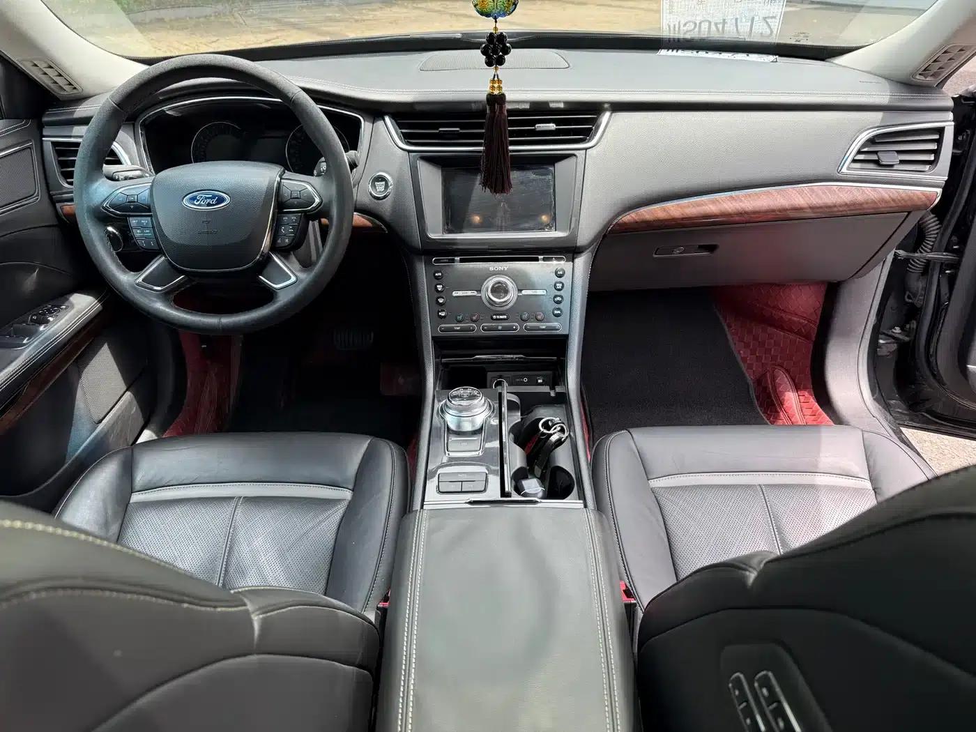 Taurus 2015 EcoBoost 325 V6 Flagship — миниатюра 6