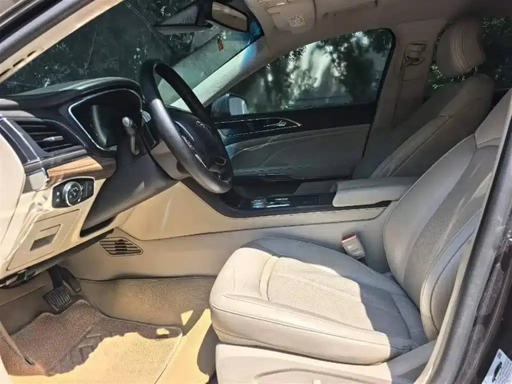 2016 Taurus EcoBoost 180 Luxury — миниатюра 3
