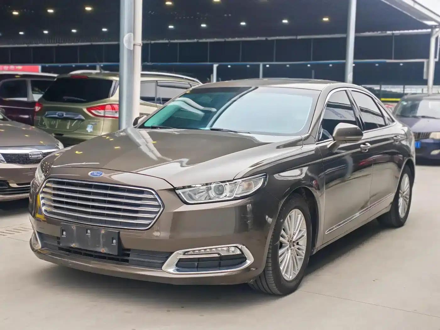 Taurus 2017 EcoBoost 245 Fashion Edition — миниатюра 1