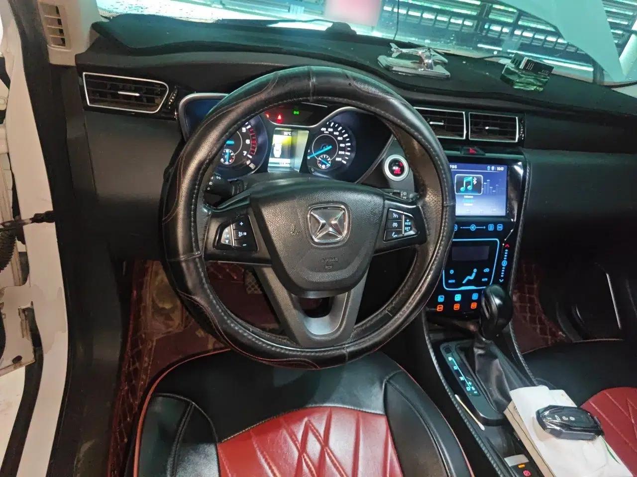 JMC Yusheng S330 2016 1.5L GTDi Automatic All-Wheel-Drive Flagship Edition — миниатюра 11