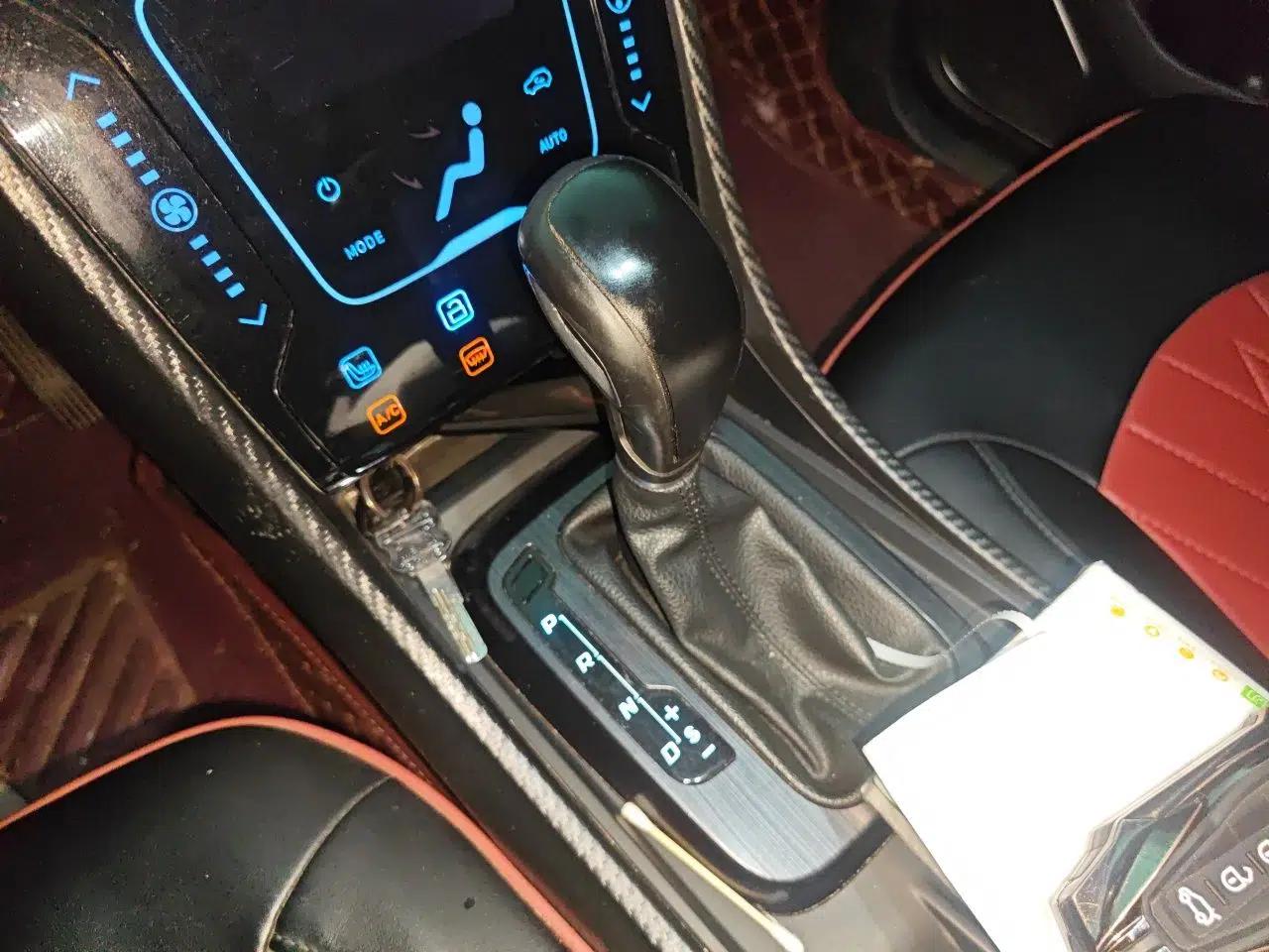 JMC Yusheng S330 2016 1.5L GTDi Automatic All-Wheel-Drive Flagship Edition — миниатюра 15