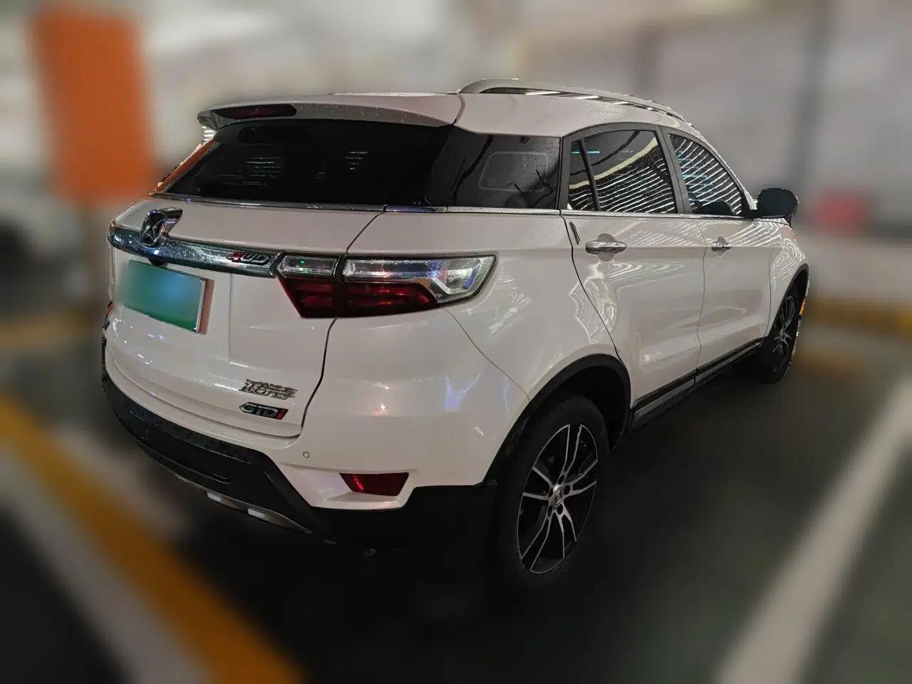 JMC Yusheng S330 2016 1.5L GTDi Automatic All-Wheel-Drive Flagship Edition — миниатюра 6