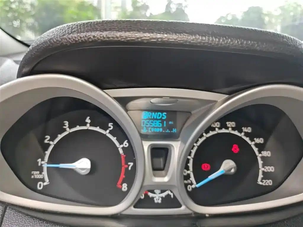 EcoSport 2017 1.5L Automatic Premium — миниатюра 12