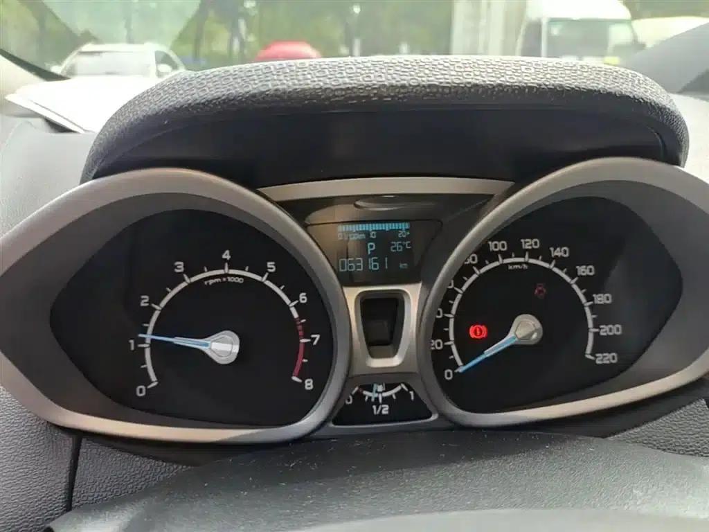 EcoSport 2013 1.5L Automatic Premium — миниатюра 12