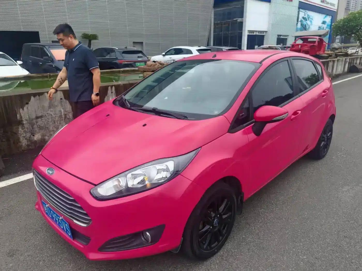2013 Ford Fiesta Hatchback 1.5L Automatic Fashion Edition — миниатюра 4