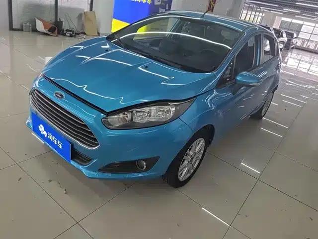 2013 Ford Fiesta Hatchback 1.5L Automatic Fashion Edition