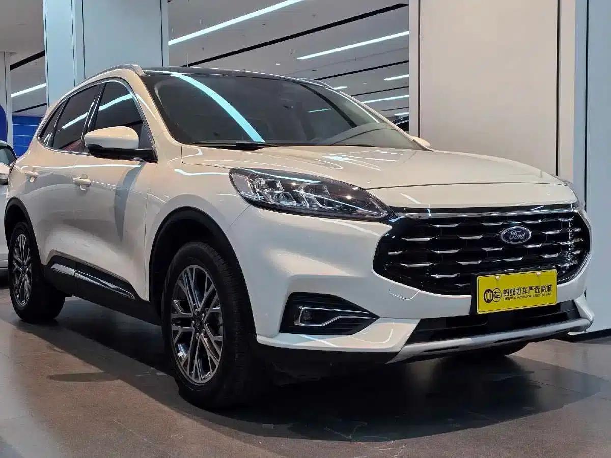 Escape 2020 EcoBoost 245 2WD Premium Edition — миниатюра 3