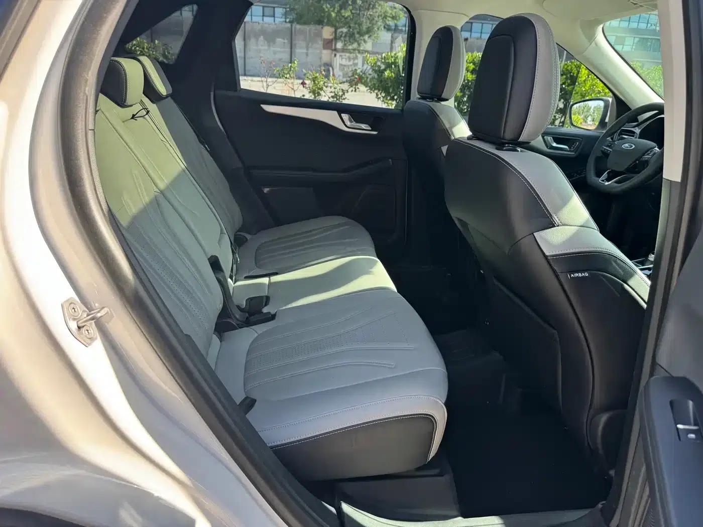 Escape 2024 EcoBoost 245 2WD Premium Edition — миниатюра 24