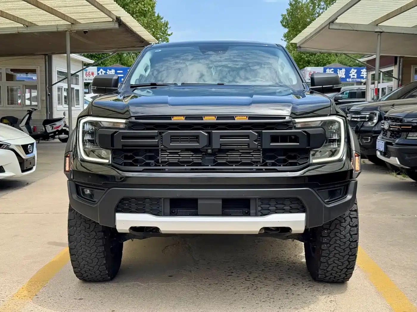 Ranger 2023 Model 4WD Automatic Gasoline — миниатюра 2