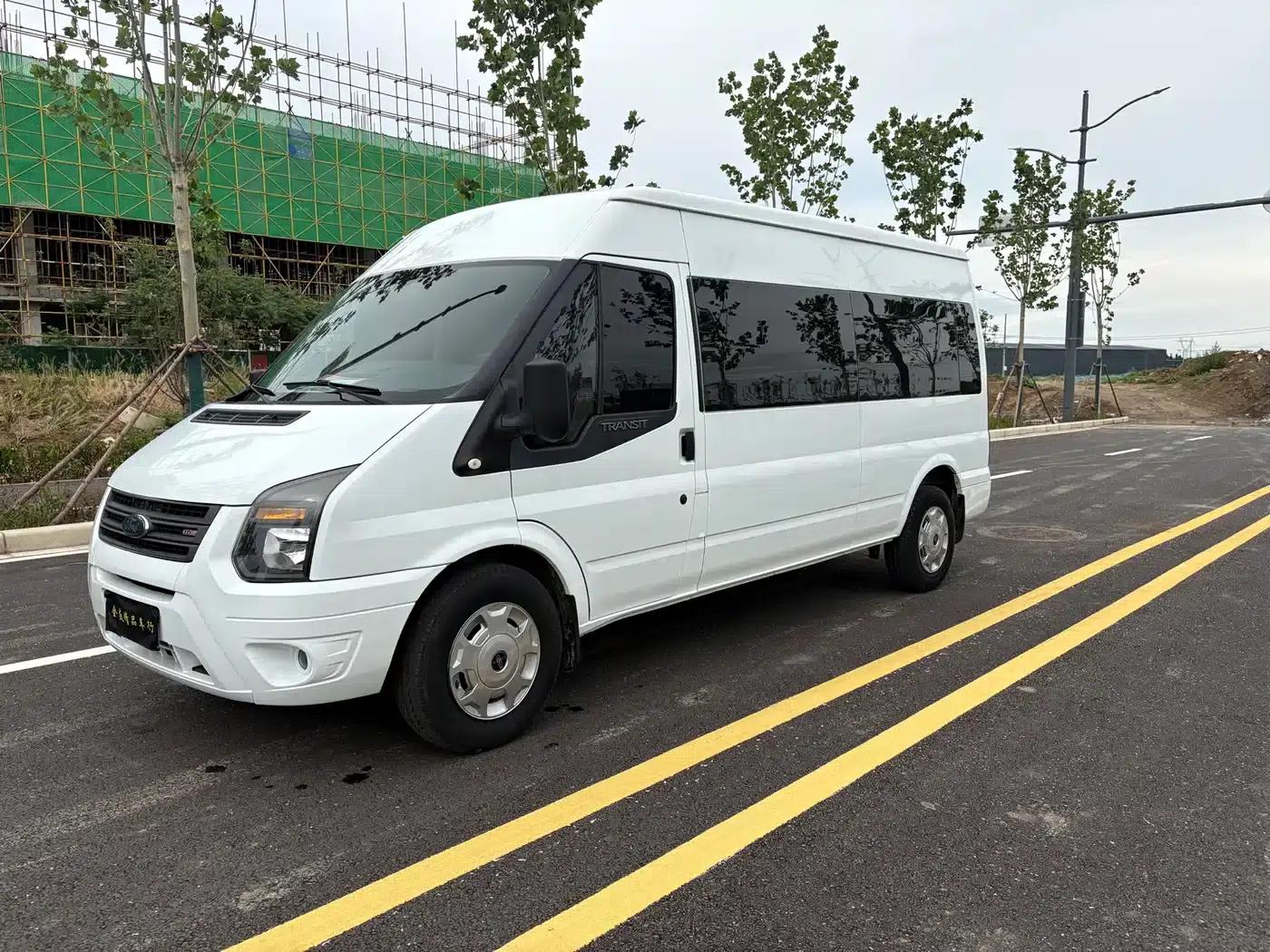 New Generation Ford Transit 2016 Model 2.2T Long Wheelbase 6/7 Seat Mid-Roof Multi-Purpose Vehicle — миниатюра 1