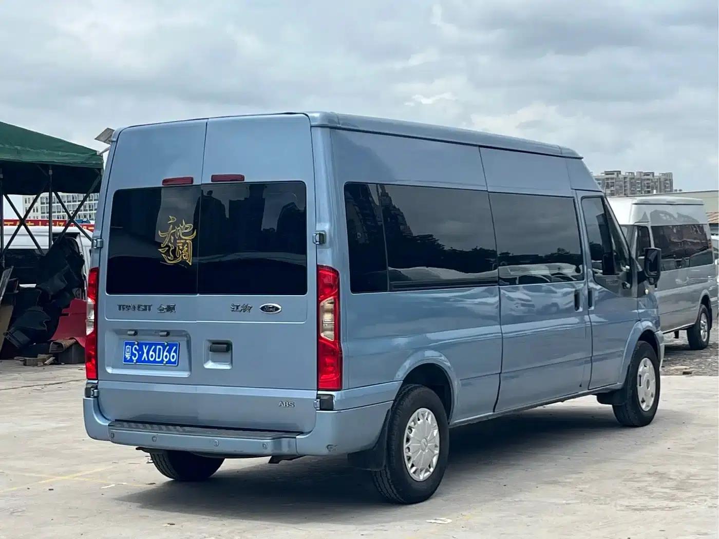 New Generation Ford Transit 2013 2.4T Luxury Long Wheelbase Mid-Roof National III Standard — миниатюра 4