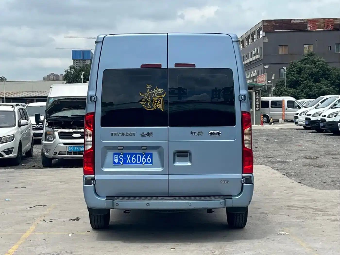 New Generation Ford Transit 2013 2.4T Luxury Long Wheelbase Mid-Roof National III Standard — миниатюра 5