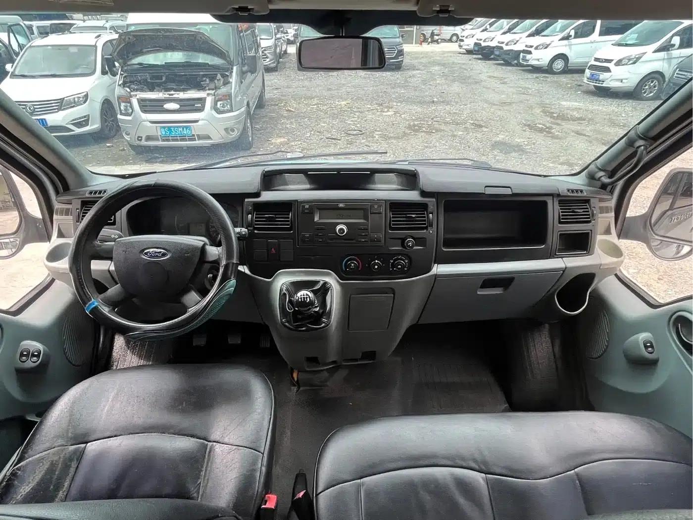 New Generation Ford Transit 2013 2.4T Luxury Long Wheelbase Mid-Roof National III Standard — миниатюра 9