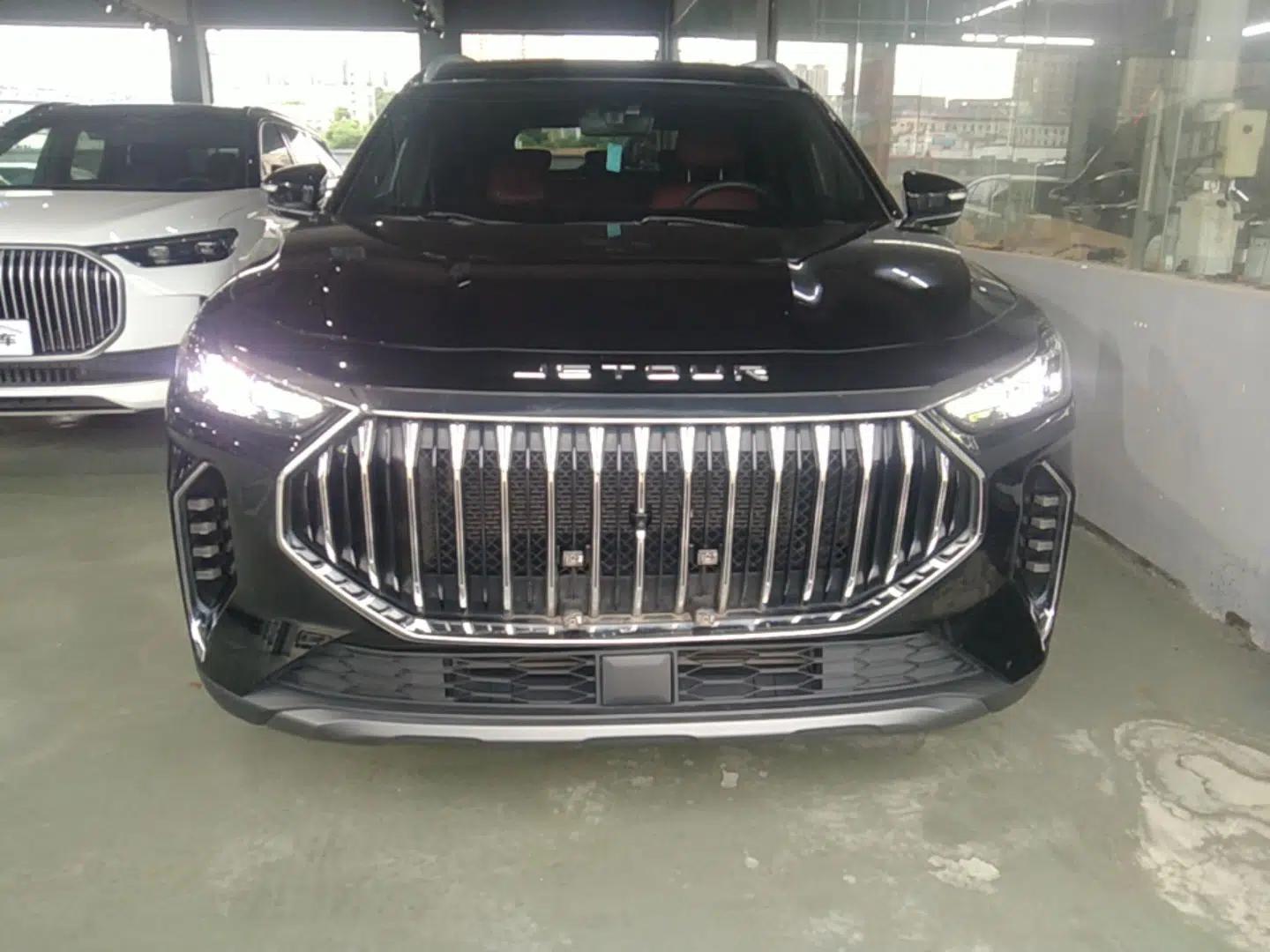 JETOUR X70 PLUS 2023 1.5T DCT Brave PLUS 7-Seater — миниатюра 2