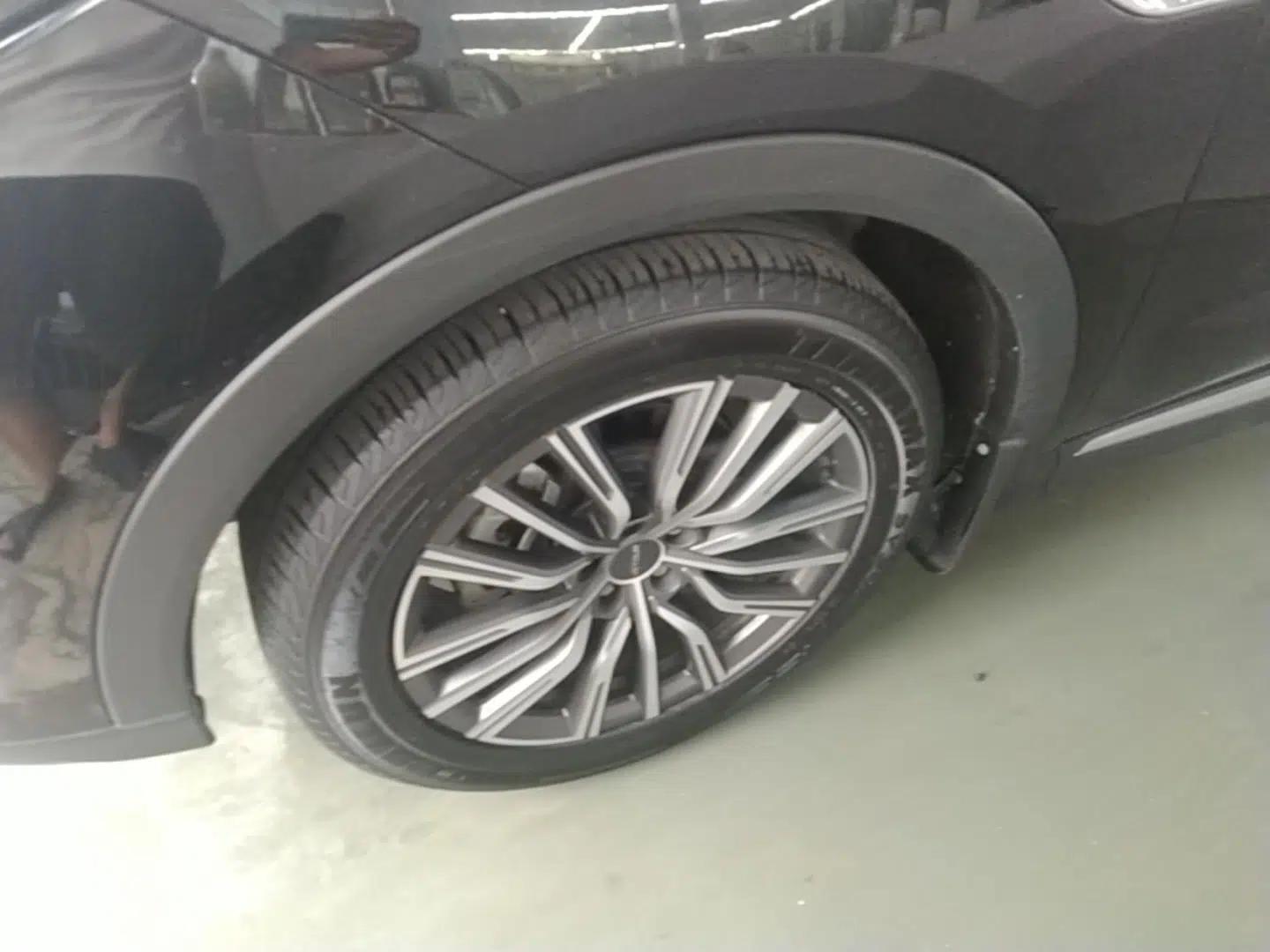 JETOUR X70 PLUS 2023 1.5T DCT Brave PLUS 7-Seater — миниатюра 8