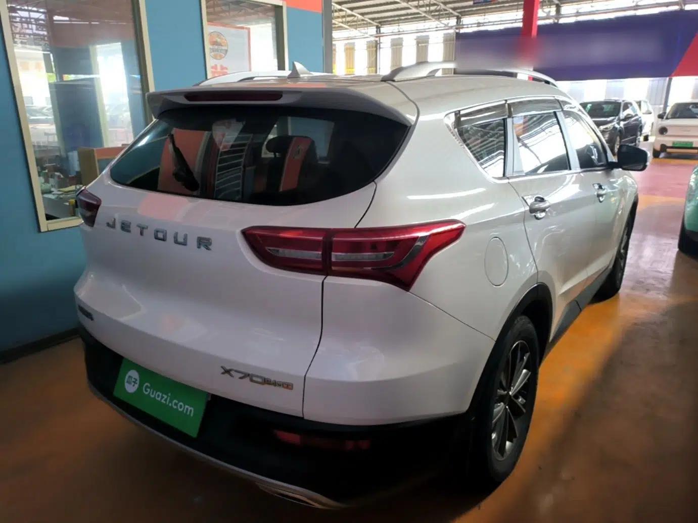 JETOUR X70 2018 1.5T Automatic YueXing Edition — миниатюра 6