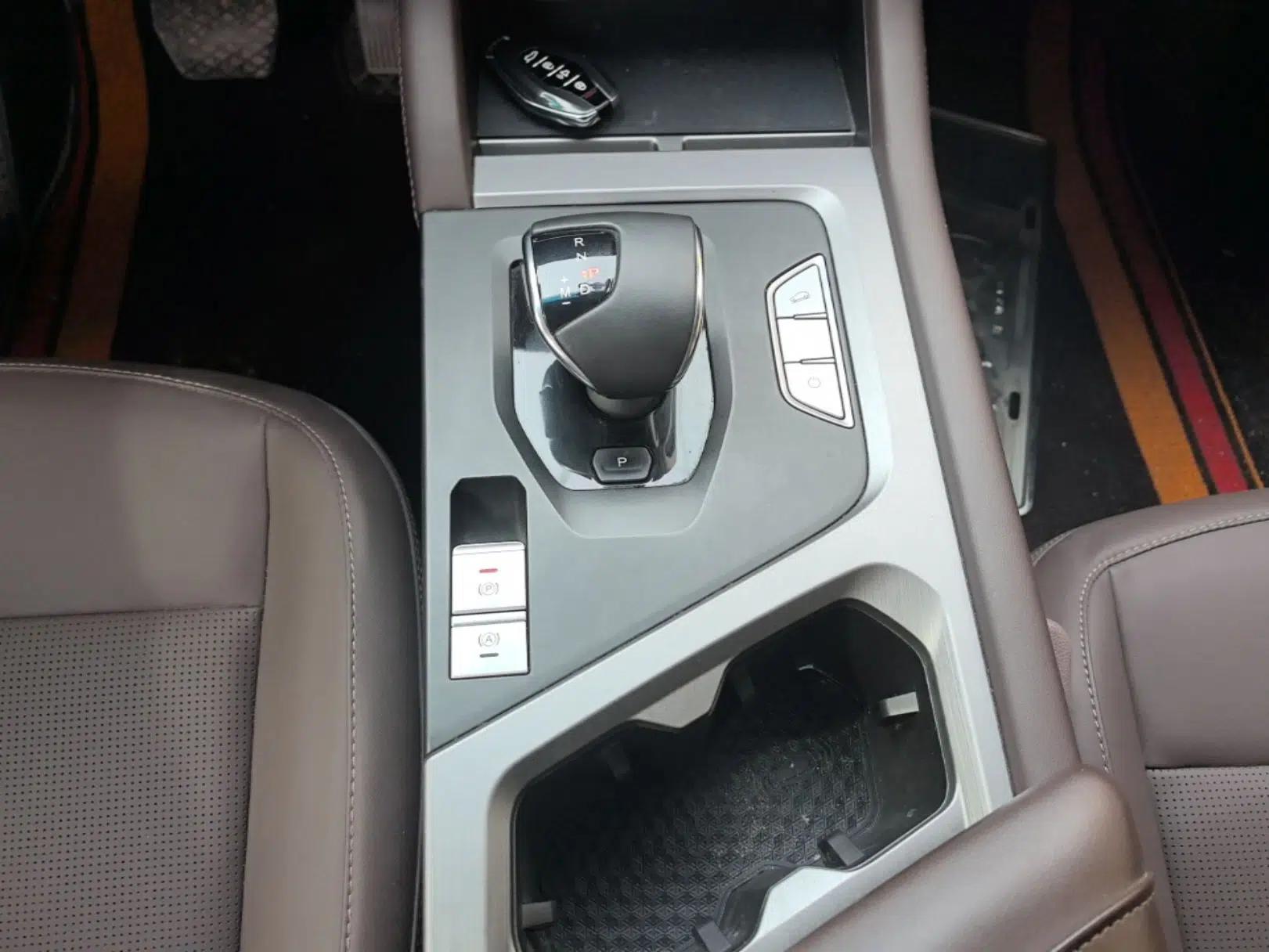 JETOUR X90 PLUS 2023 1.6TD DCT Flat-Platform + 5 Seats — миниатюра 17