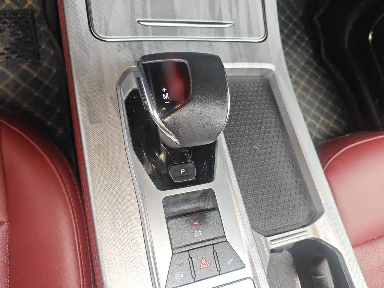 JETOUR X70 PRO 2023 1.5T DCT Comfort Edition 7-Seater — миниатюра 13