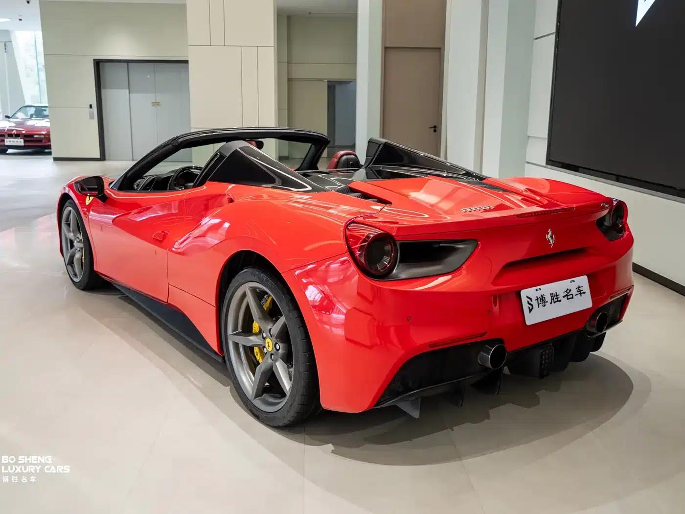 2015 Ferrari 488 Spider — миниатюра 3