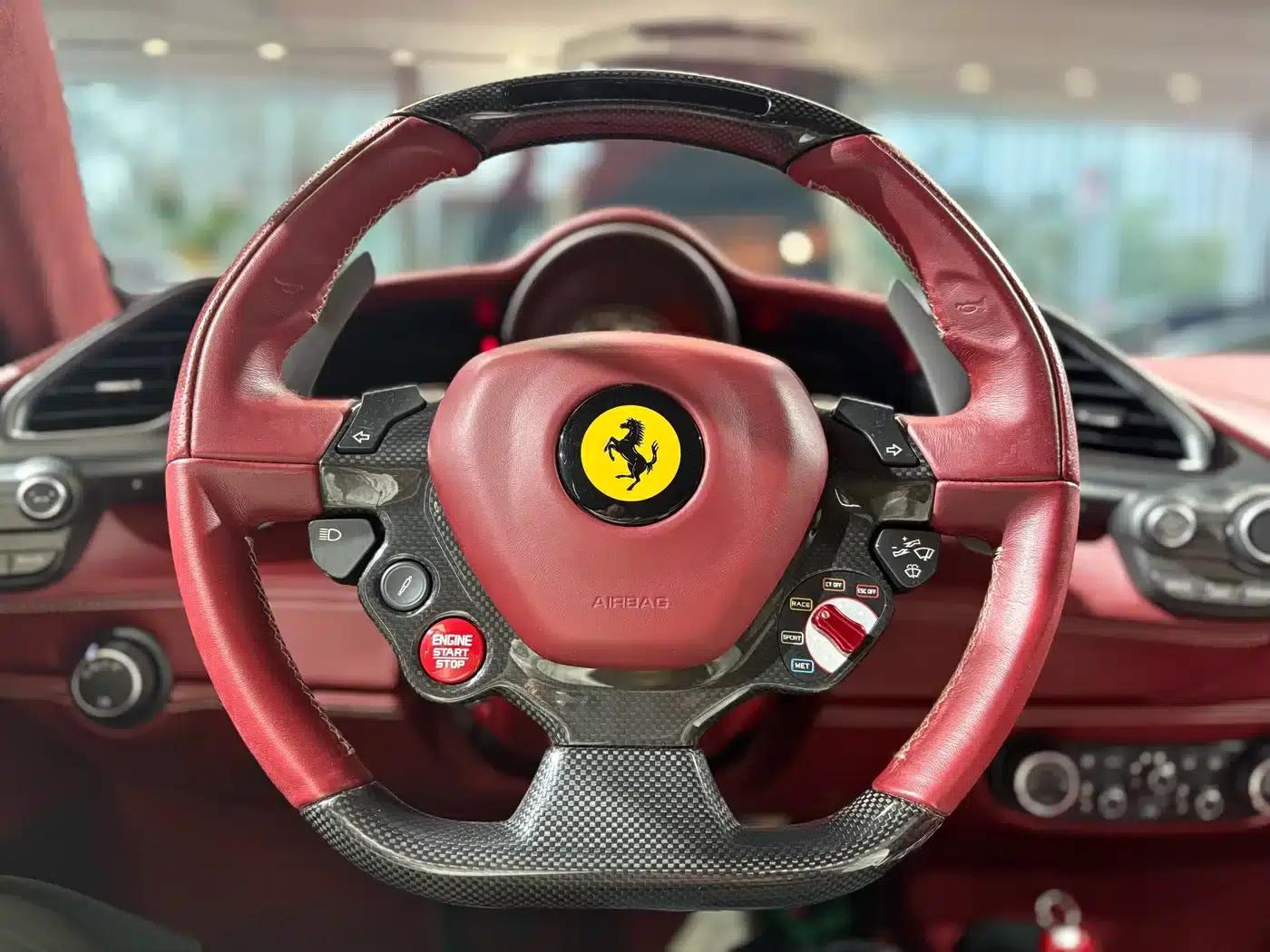 2015 Ferrari 488 GTB — миниатюра 14